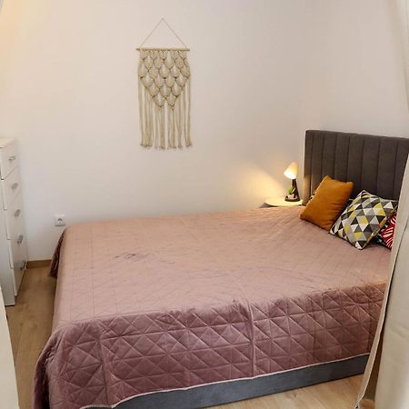 Sophie Studio - City Center Blagoevgrad Buitenkant foto