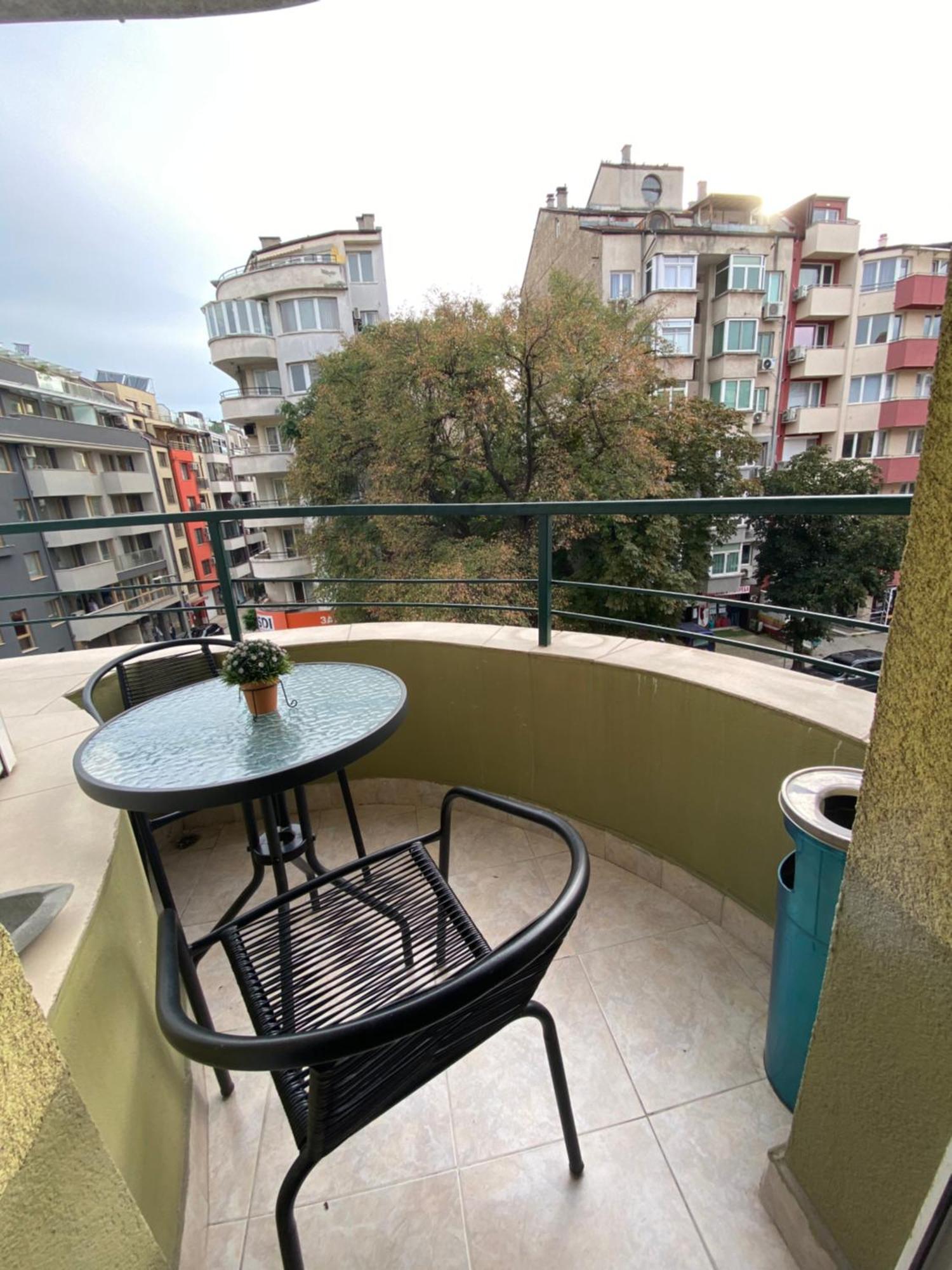 Sophie Studio - City Center Blagoevgrad Buitenkant foto