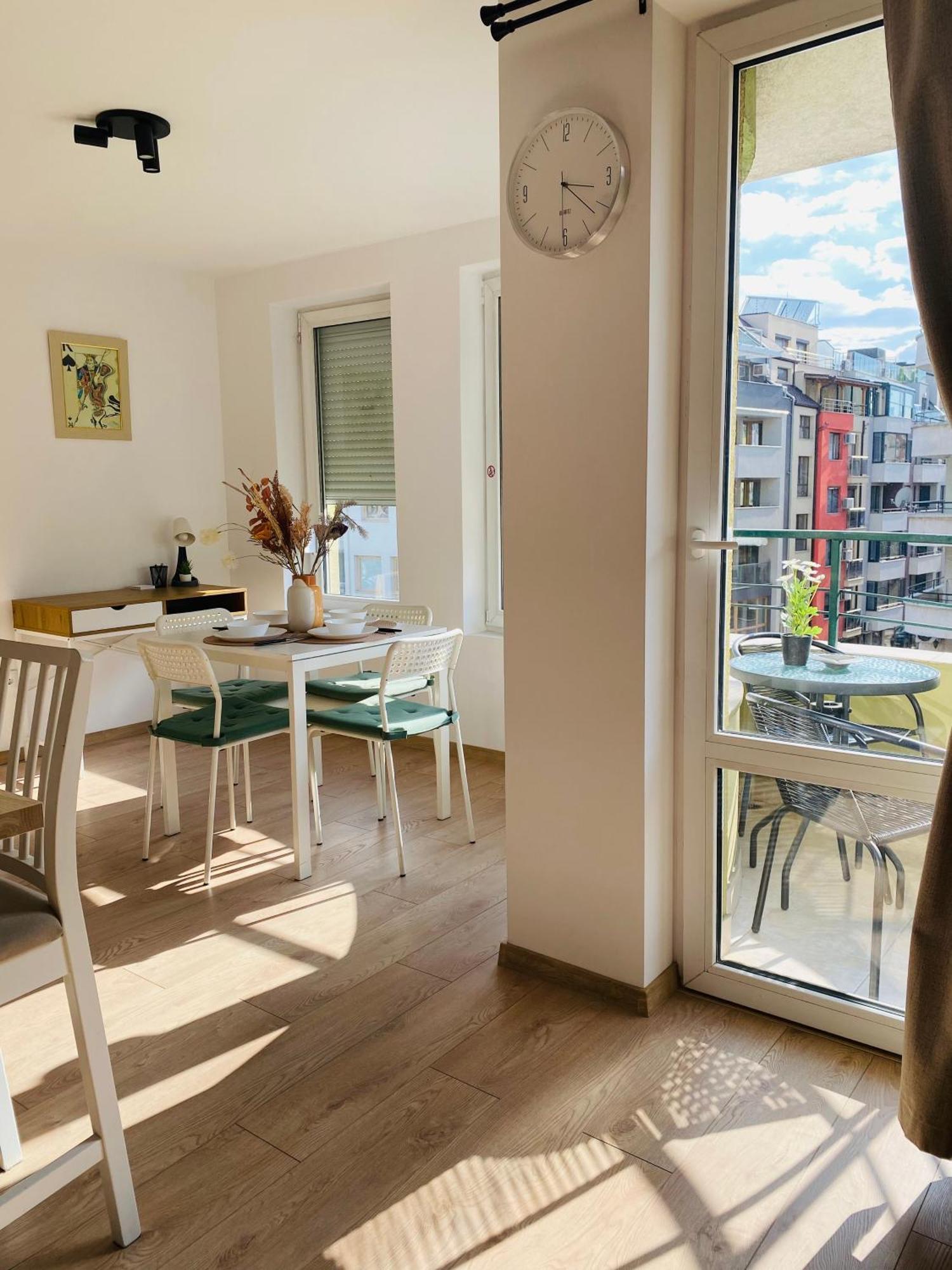 Sophie Studio - City Center Blagoevgrad Buitenkant foto