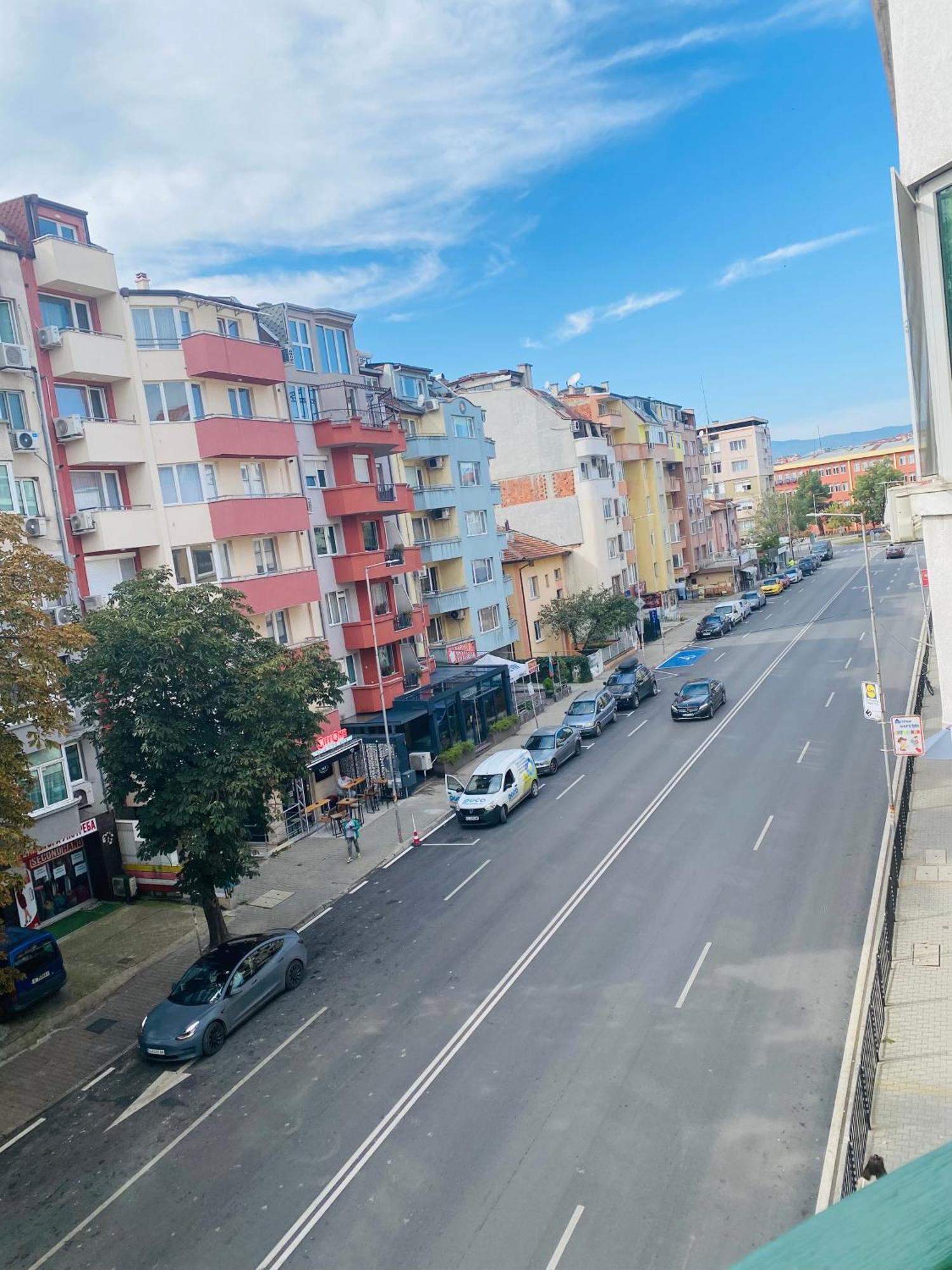 Sophie Studio - City Center Blagoevgrad Buitenkant foto